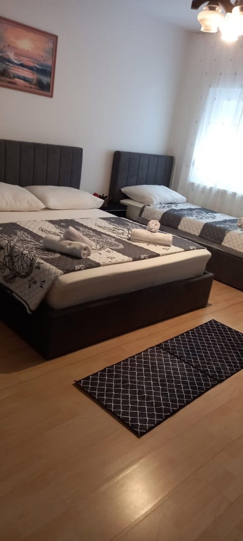 Natalka 5 + 2, Apartments Božena, near beach in Krk, Croatia Krk