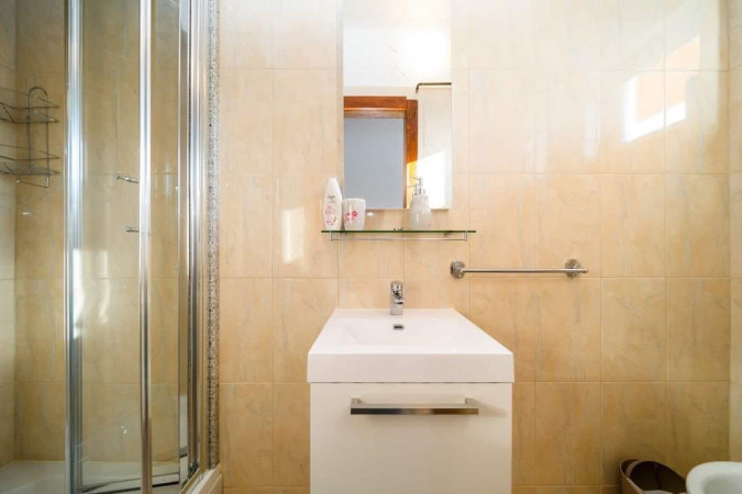 Janik 4+2, Apartments Božena, near beach in Krk, Croatia Krk